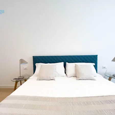 Slataper 9 Tirabora Short Rent Apartament *