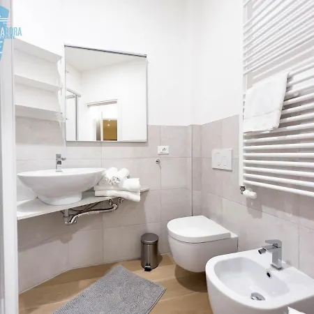 Slataper 9 Tirabora Short Rent, Con Parcheggio Privato *
